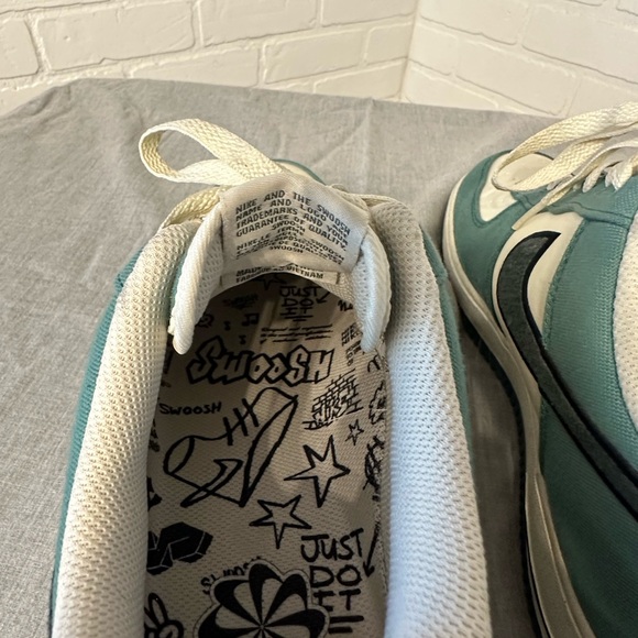 Nike Air Men's Sneakers - Vintage Cream - Picture 6 of 9